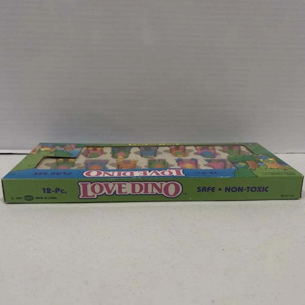 Soma Vintage Love Dino Dinosaur Set of 12 Safe Non Toxic Play Figures 1993 NOS